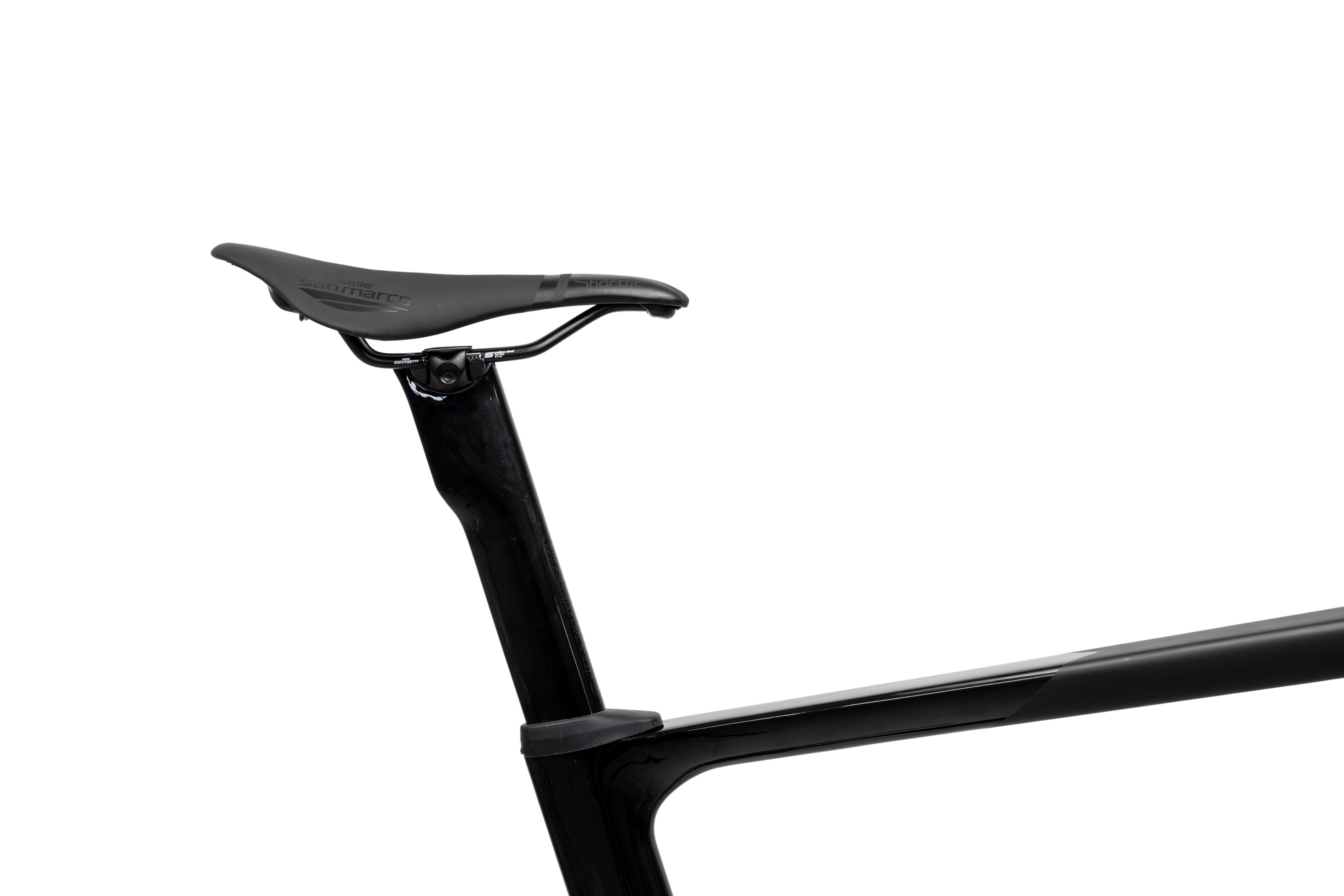 pells-airflow-1-night-black-matt-black_1_o